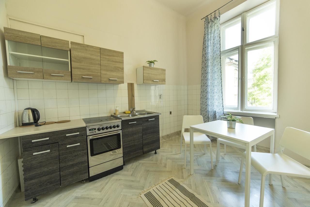 Hostel Al Fresco 크라쿠프 외부 사진