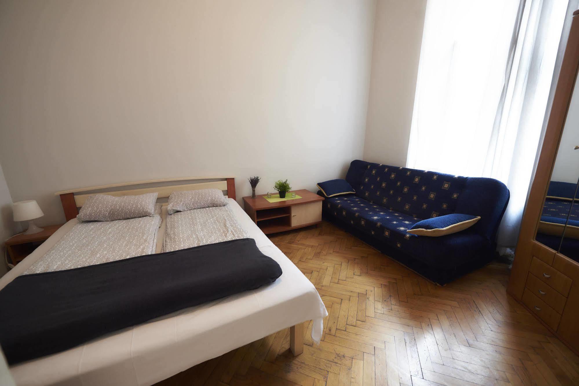 Hostel Al Fresco 크라쿠프 외부 사진